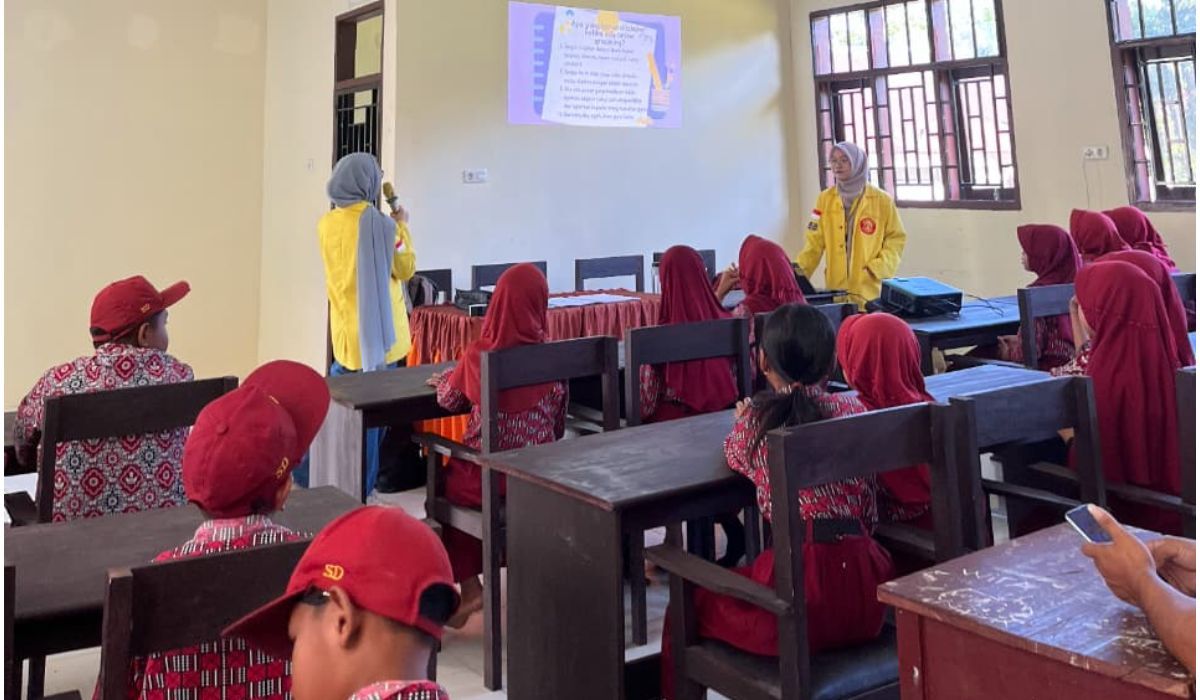 AA1OjrEd Cara Seru Mengajarkan Kepada Anak Bermain Gawai dengan Bijak di SDN 2 Bahoea Reko-Reko, Morowali