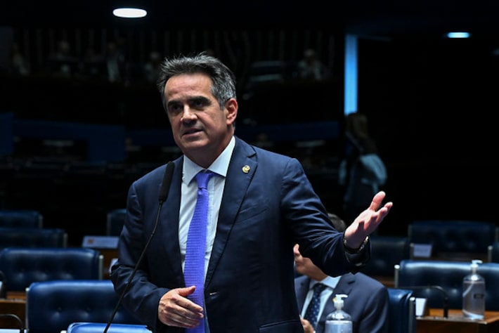 Senador Ciro Nogueira (PP-PI) em pronunciamento no Senado, em julho de 2025. Foto: Jefferson Rudy/Agência Senado