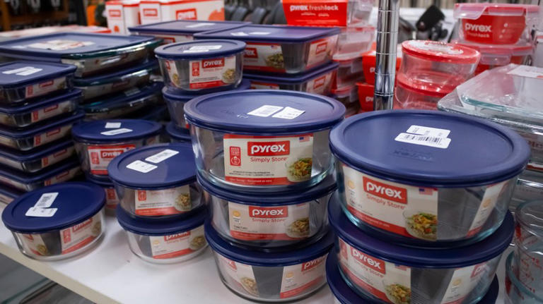 Round Vs Square: How To Determine Which Pyrex Glass Container You Need