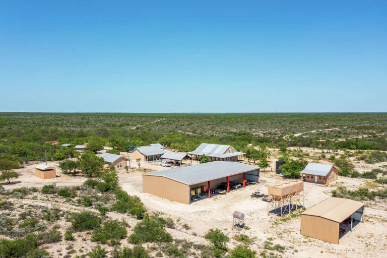 4,500-acre Texas hunting ranch hits the market for turkey season
