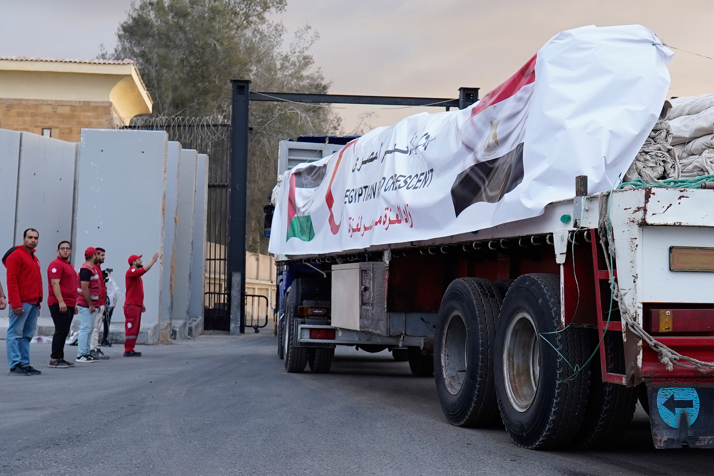 What to know as Israel and Gaza await release of hostages, prisoners ...