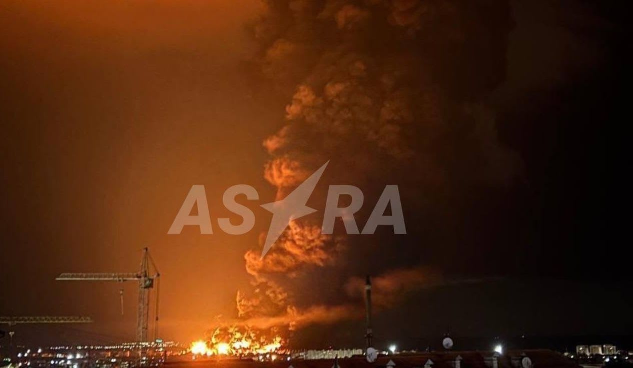 Russia's largest oil depot in occupied Crimea on fire again, second ...