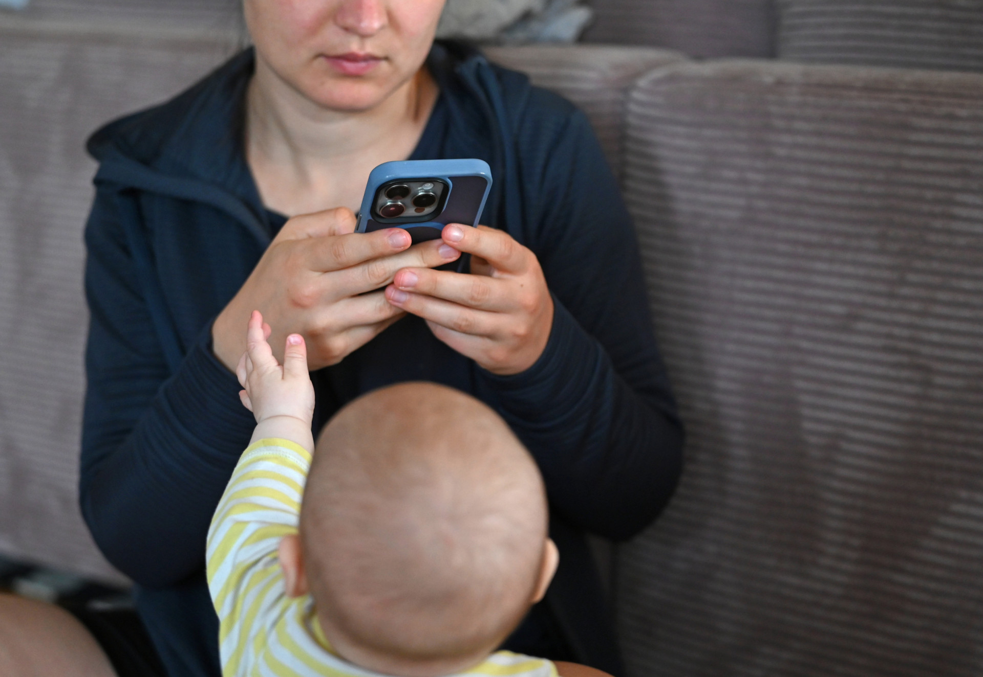 Visual Reference: The Risks Of Sharing Your Kids Lives Online