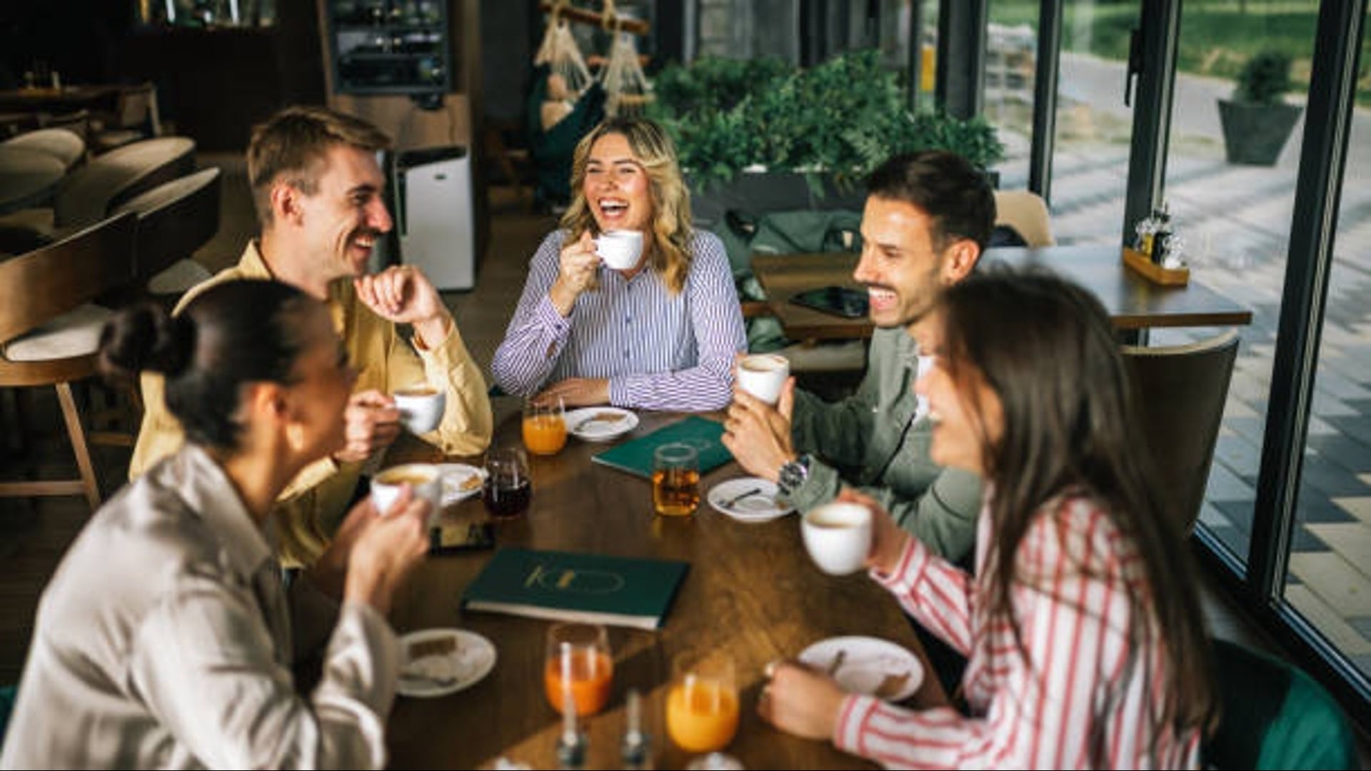 The Human Brain & The Limits Of Social Connection