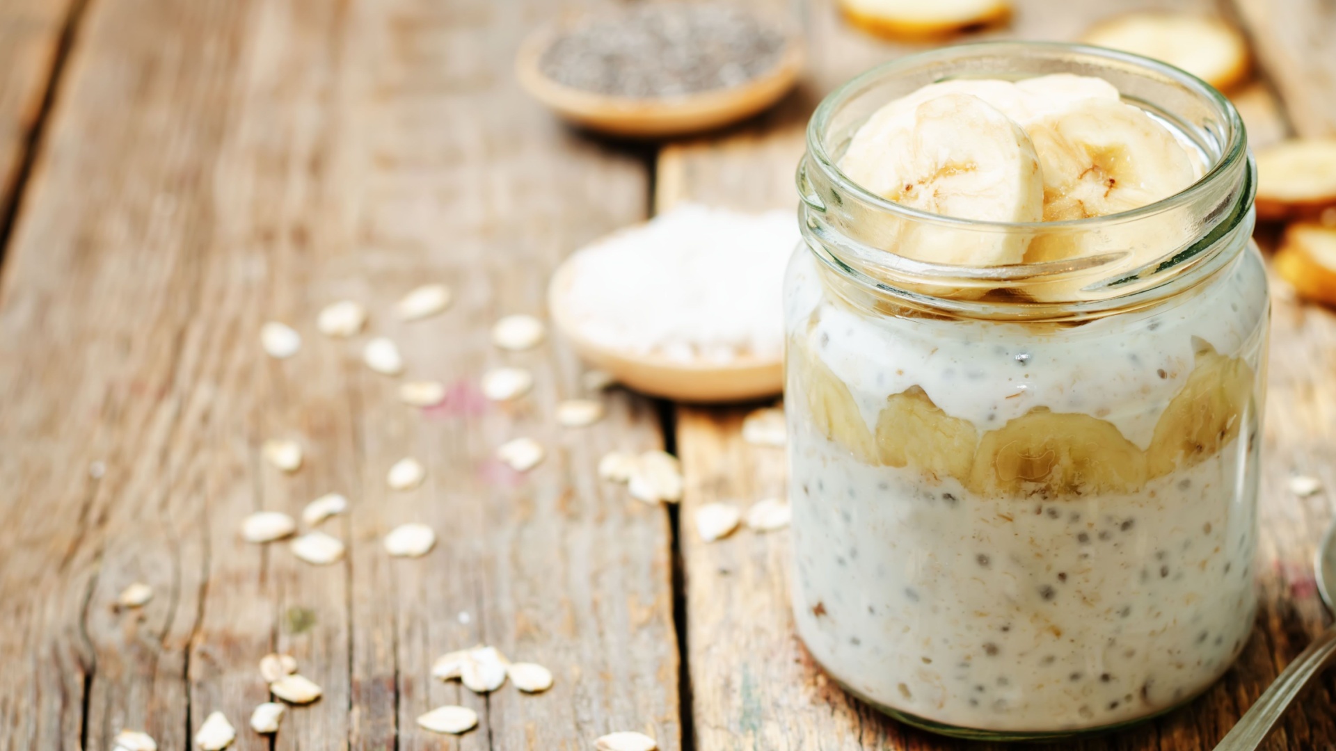 13 Best High-Fibre Overnight Oats To Try