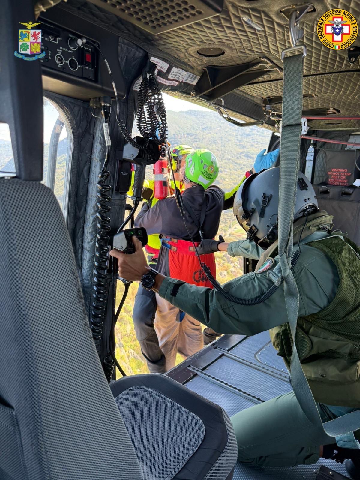 Cefalù, turista tedesca di 75 anni cade sulla Rocca: soccorsa in elicottero