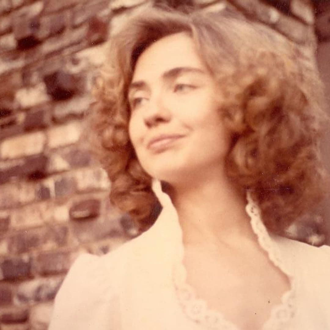 Bill and Hillary Clinton celebrate 50 years of marriage with memories ...