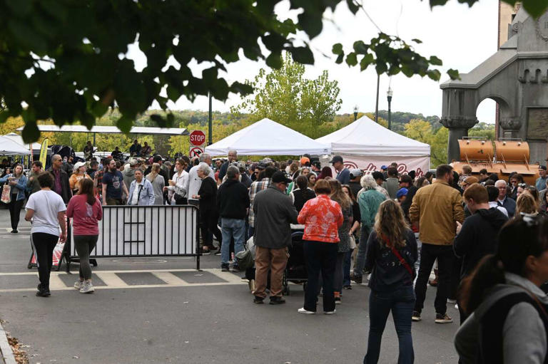 Photos: Chowderfest 2025 in downtown Troy