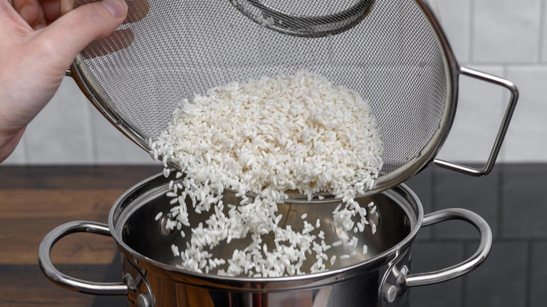 Martha Stewart's Go-To Method For White Rice That Turns Out Perfect ...