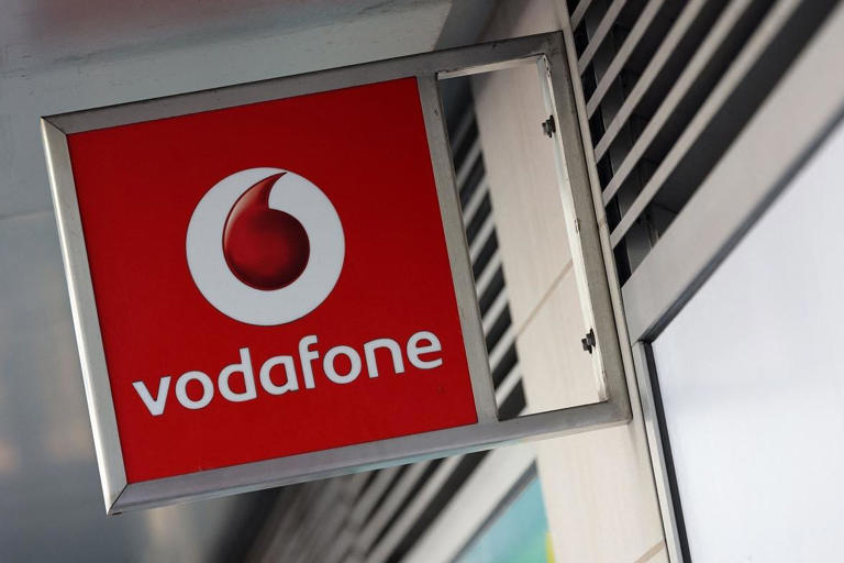 Vodafone outage: Thousands of Yorkshire customers experience problems ...