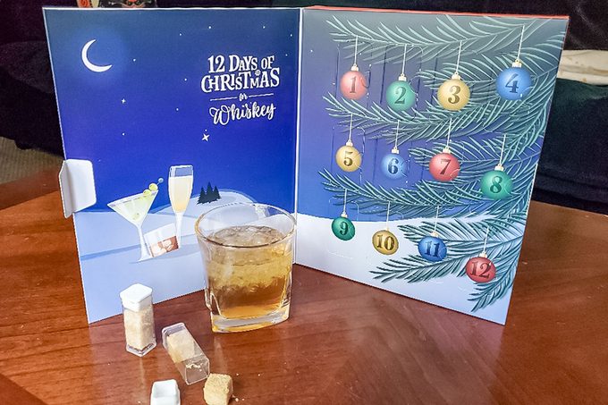 Toha25 12 Days Of Christmas Whiskey Calendar Emily Way 02 Otedit