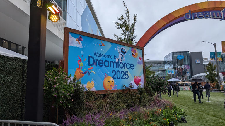 Dreamforce 2025 - all the day one news as it happens