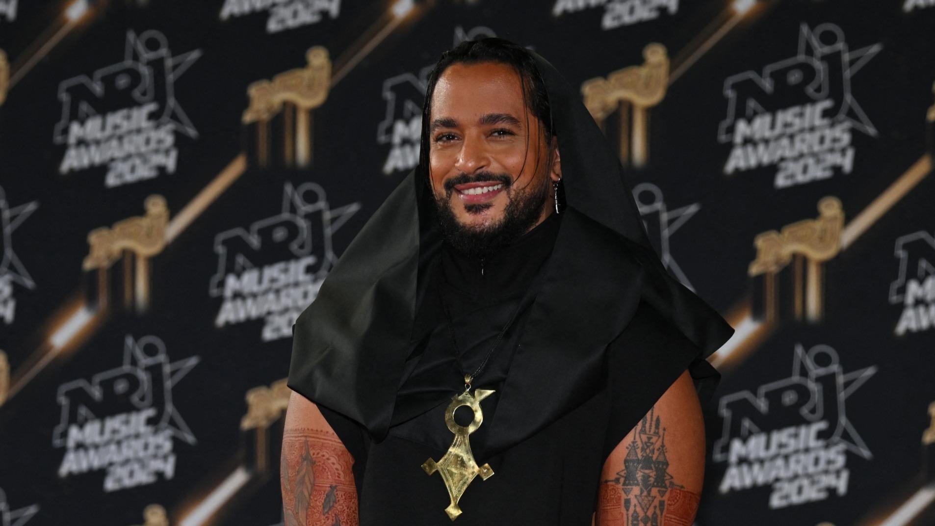 Photo stylée et grande nouvelle, Slimane gâte ses fans le jour de son 36e  anniversaire !