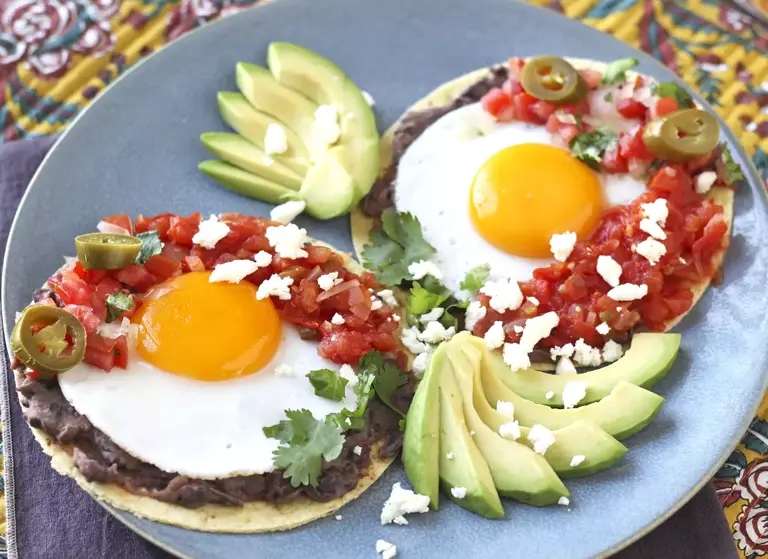 Huevos rancheros: the emblematic and tasty Mexican recipe