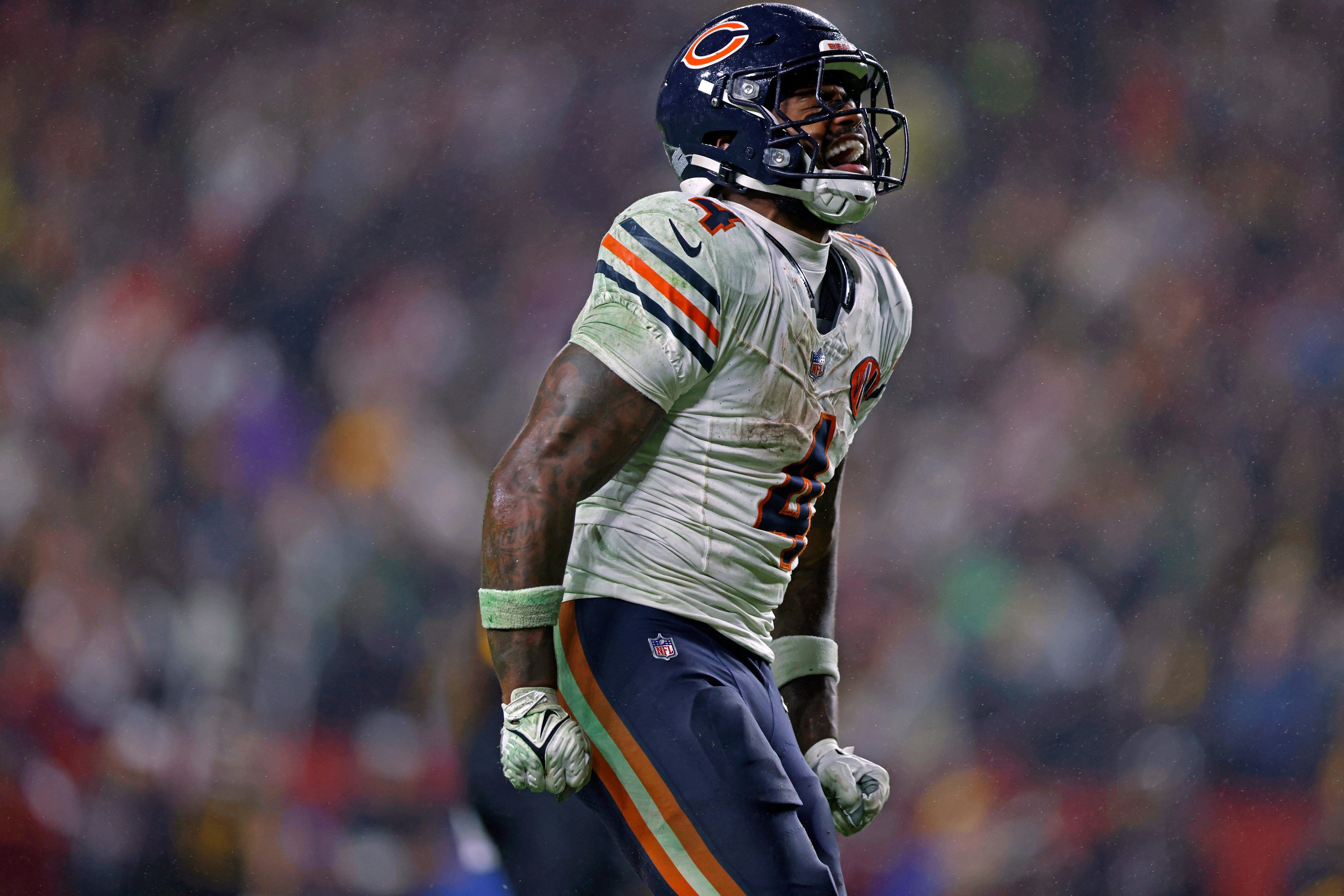 Studs and duds from Bears' thrilling win vs. Commanders