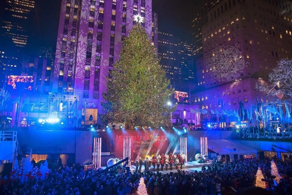 2025 ROCKEFELLER CENTER TREE ARRIVAL, NYC