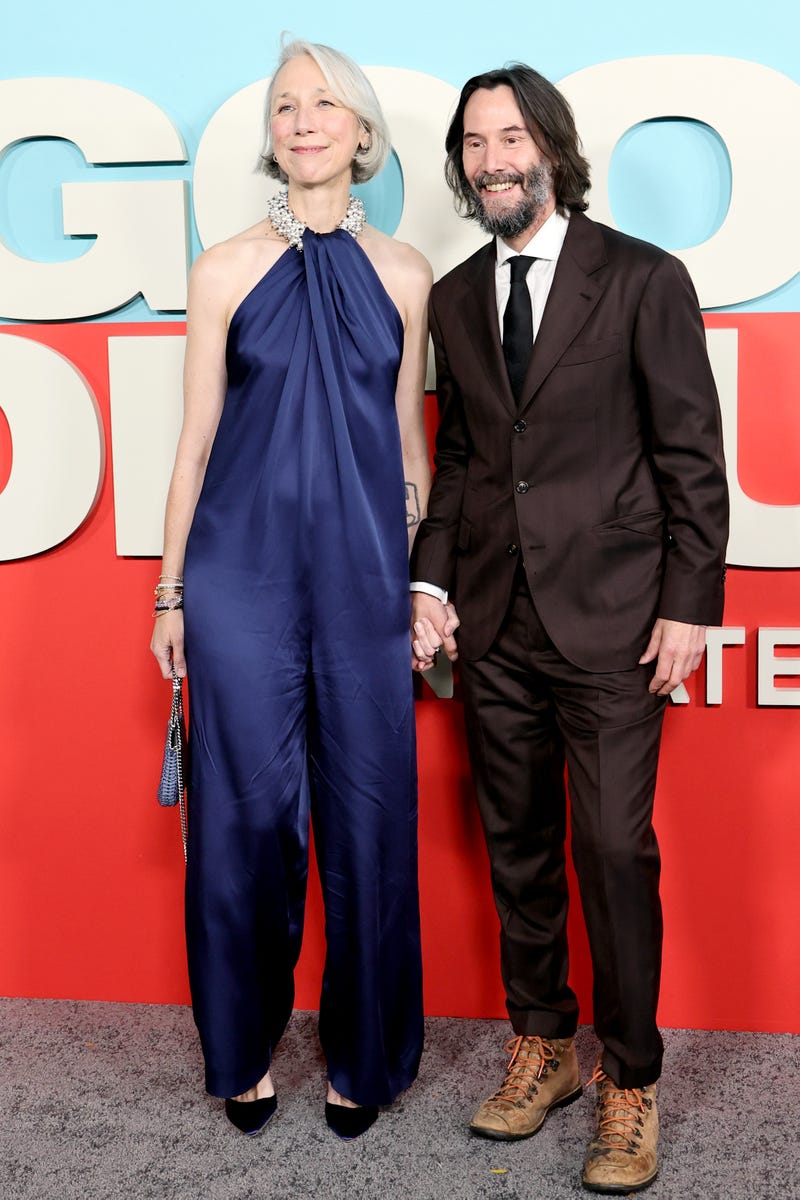 Keanu Reeves shares loved up moment with partner Alexandra Grant after ...