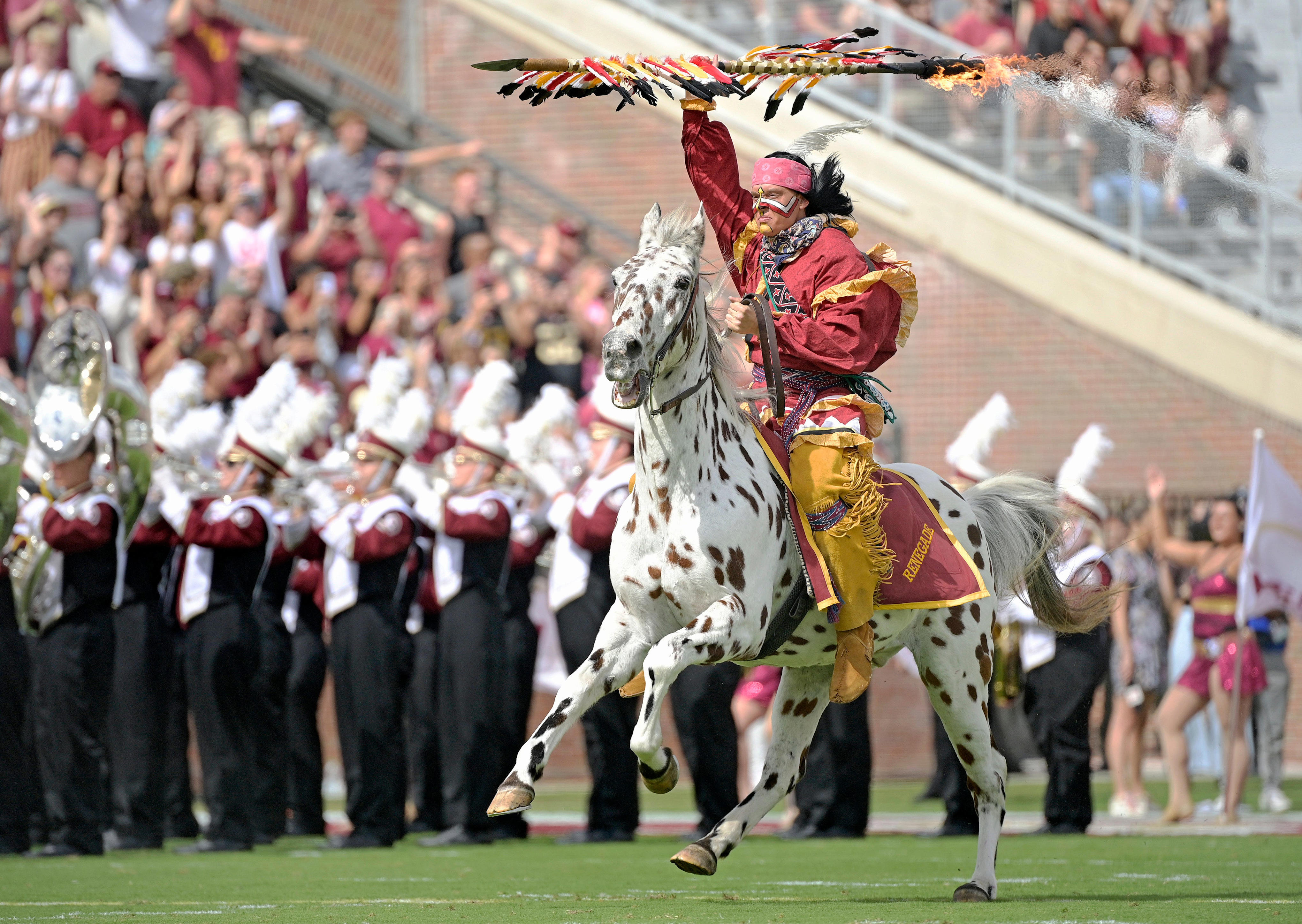 Linebacker target locks in spring visit with FSU