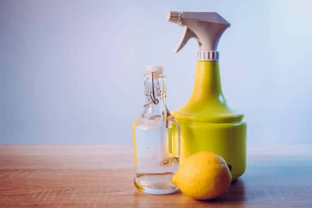 25 clever cleaning hacks using lemons (that most people don’t know about)