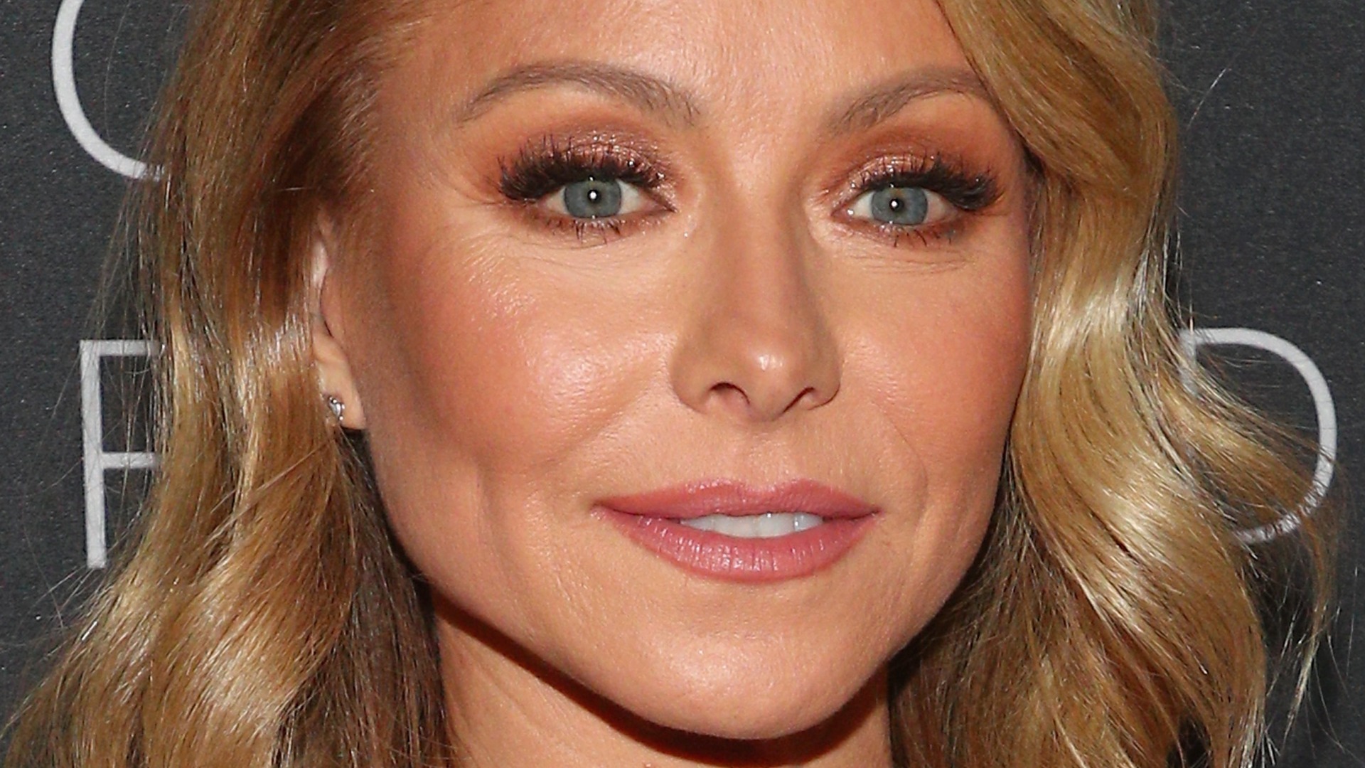 The Tragedy Of Kelly Ripa Gets Sadder & Sadder