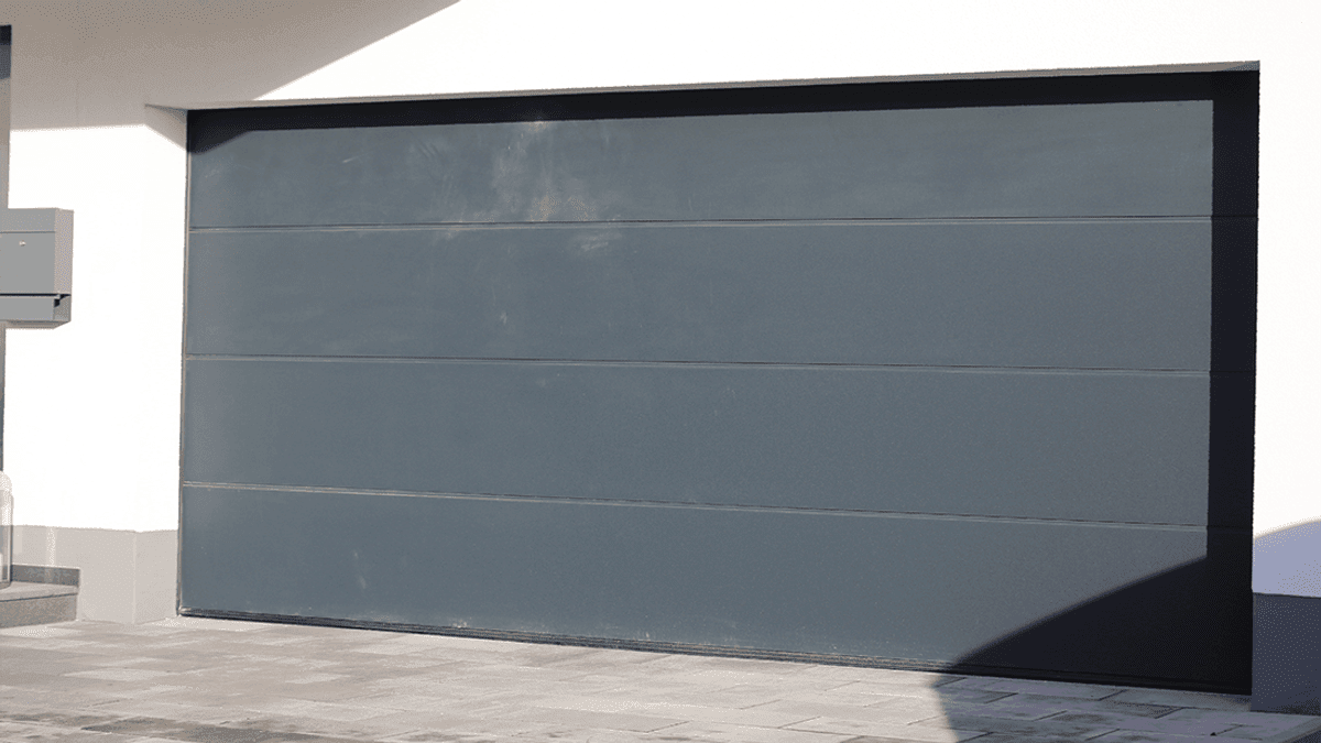 Flat-Earthers Proved Wrong Using A Security Camera And A Garage