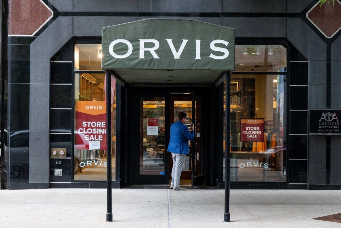 Major sporting goods chain to close nearly half its stores. See NY ...