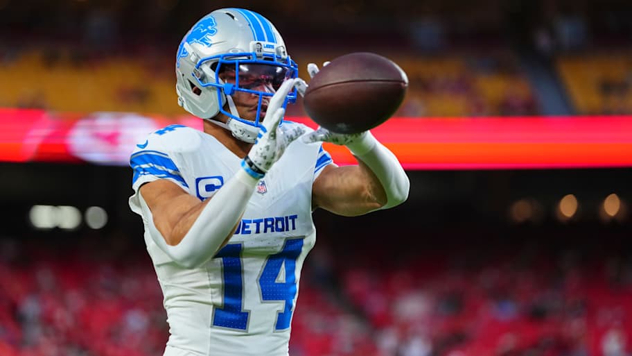 Amon-Ra St. Brown takes full responsibility for key drop during tough ...