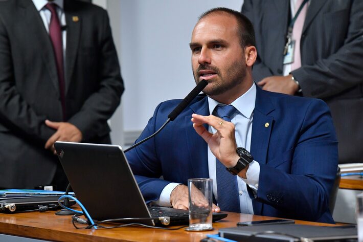 Primeira Turma do STF mant�m condena��o do ex-deputado Eduardo Bolsonaro Foto: Jane de Ara�jo/Ag�ncia Senado