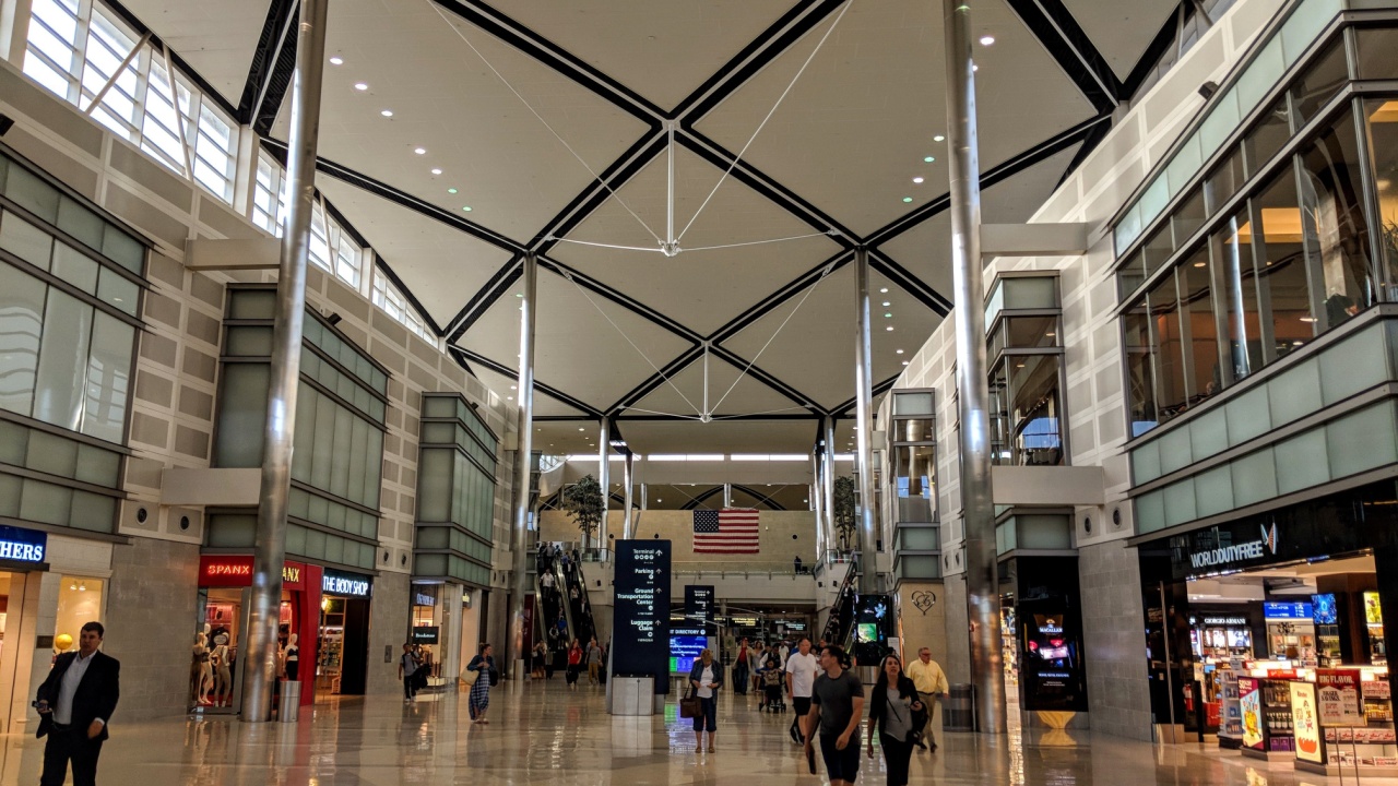 Travel industry prepares for major disruptions amid ongoing shutdown