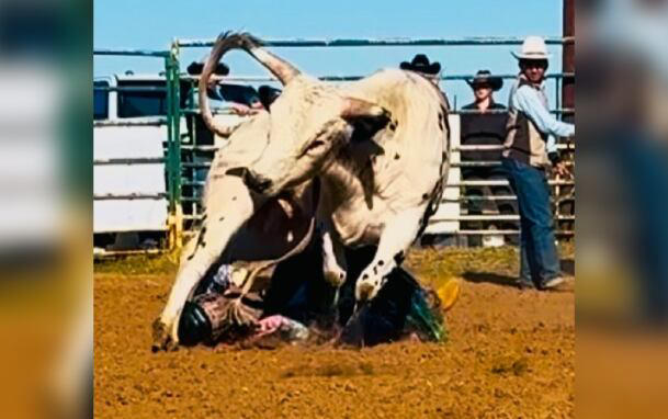 ‘It’s what I love’: Teen bull rider returns to competition only a few ...