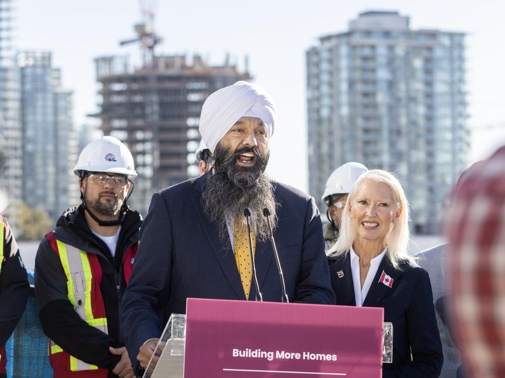 Ottawa lends $763 million to build 1,300 rental units at Burnaby ...