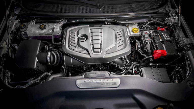 Amazing 2023 Jeep Grand Cherokee Hurricane Engine Photosnull