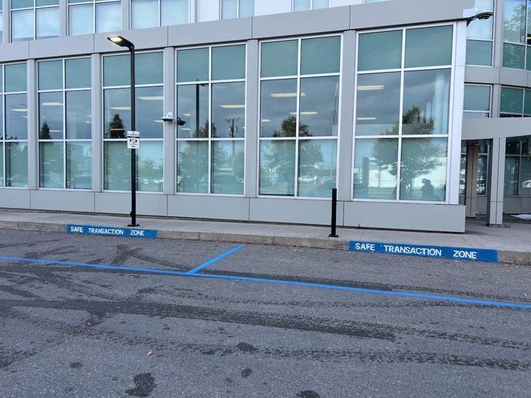 Regina police launch ‘safe transaction zone’ to try to prevent online ...