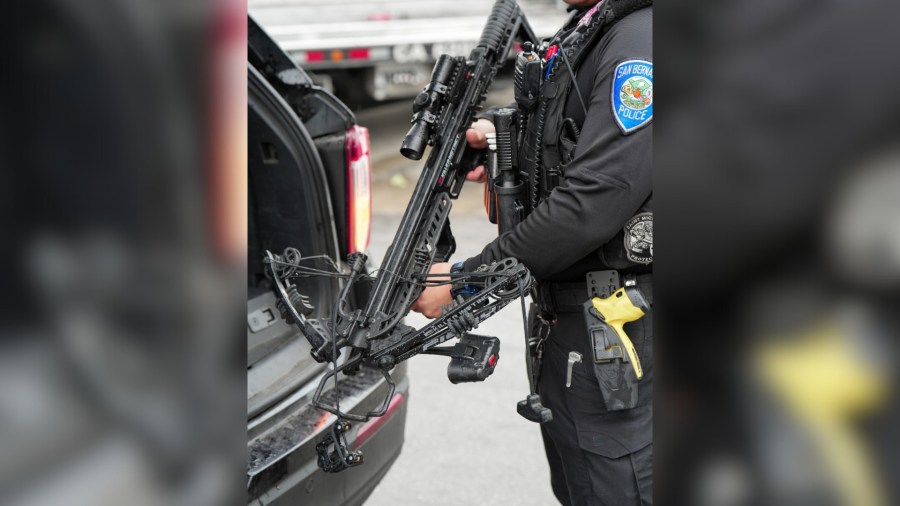 ‘Irate’ man with crossbow arrested at Southern California tow yard