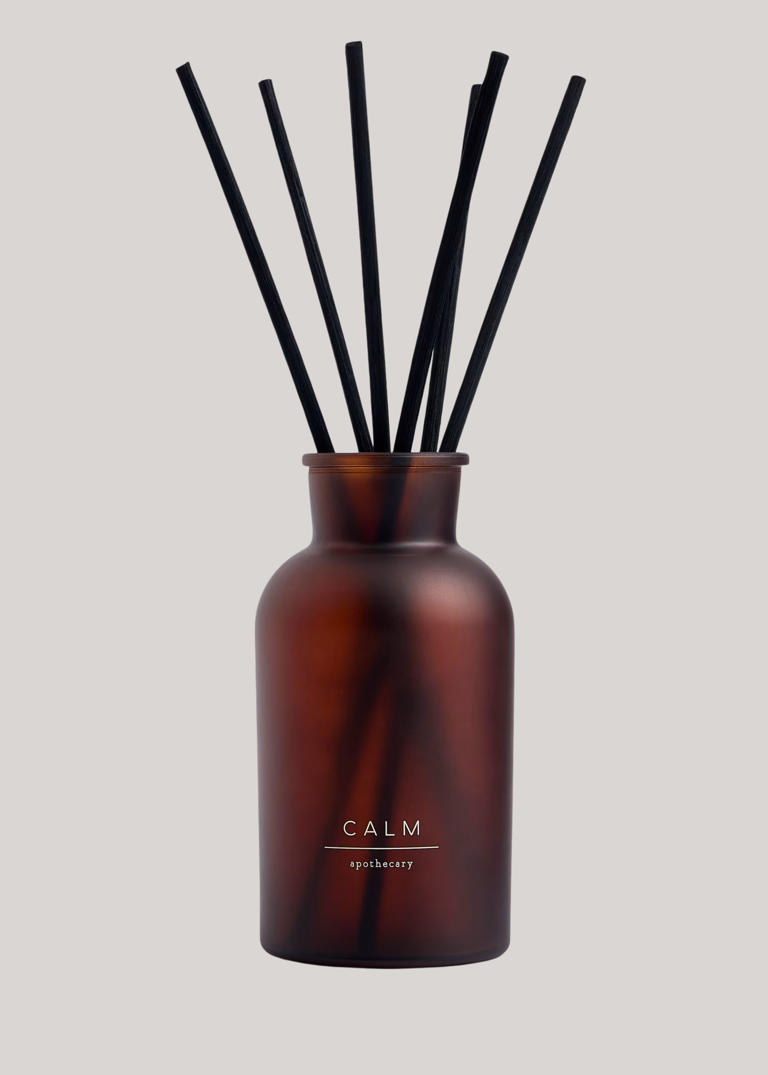 12 Places to Buy 'Giant' Reed Diffusers That Make Your Home Smell ...