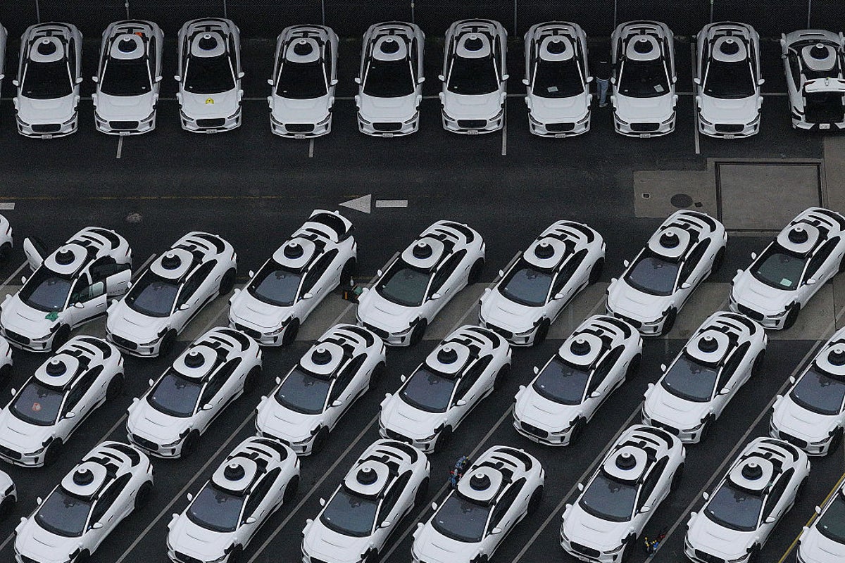 Waymo to launch driverless taxis in London next year