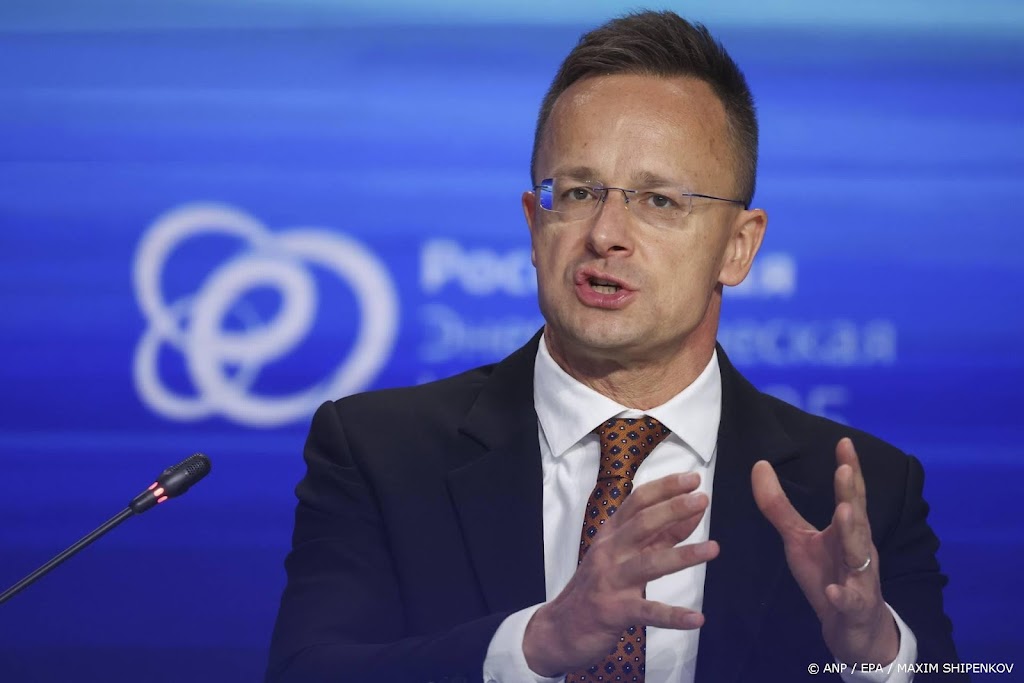 AA1Ovf8K.img?w=768&h=512&m=6&x=524&y=153&s=161&d=161