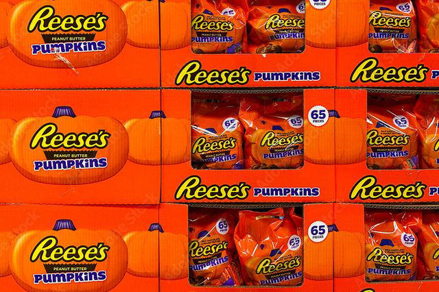 I asked 4 food editors to pick their favorite Halloween candy (I’m ...