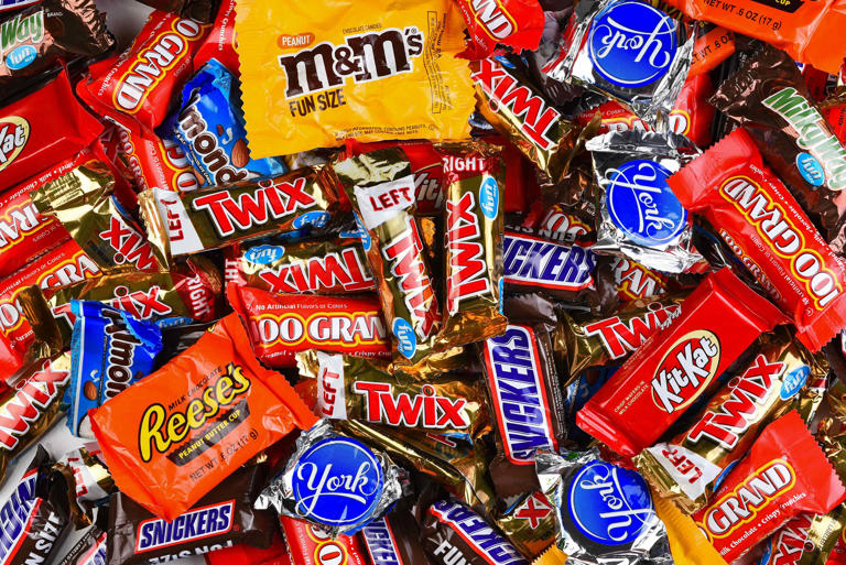 I asked 4 food editors to pick their favorite Halloween candy (I’m ...