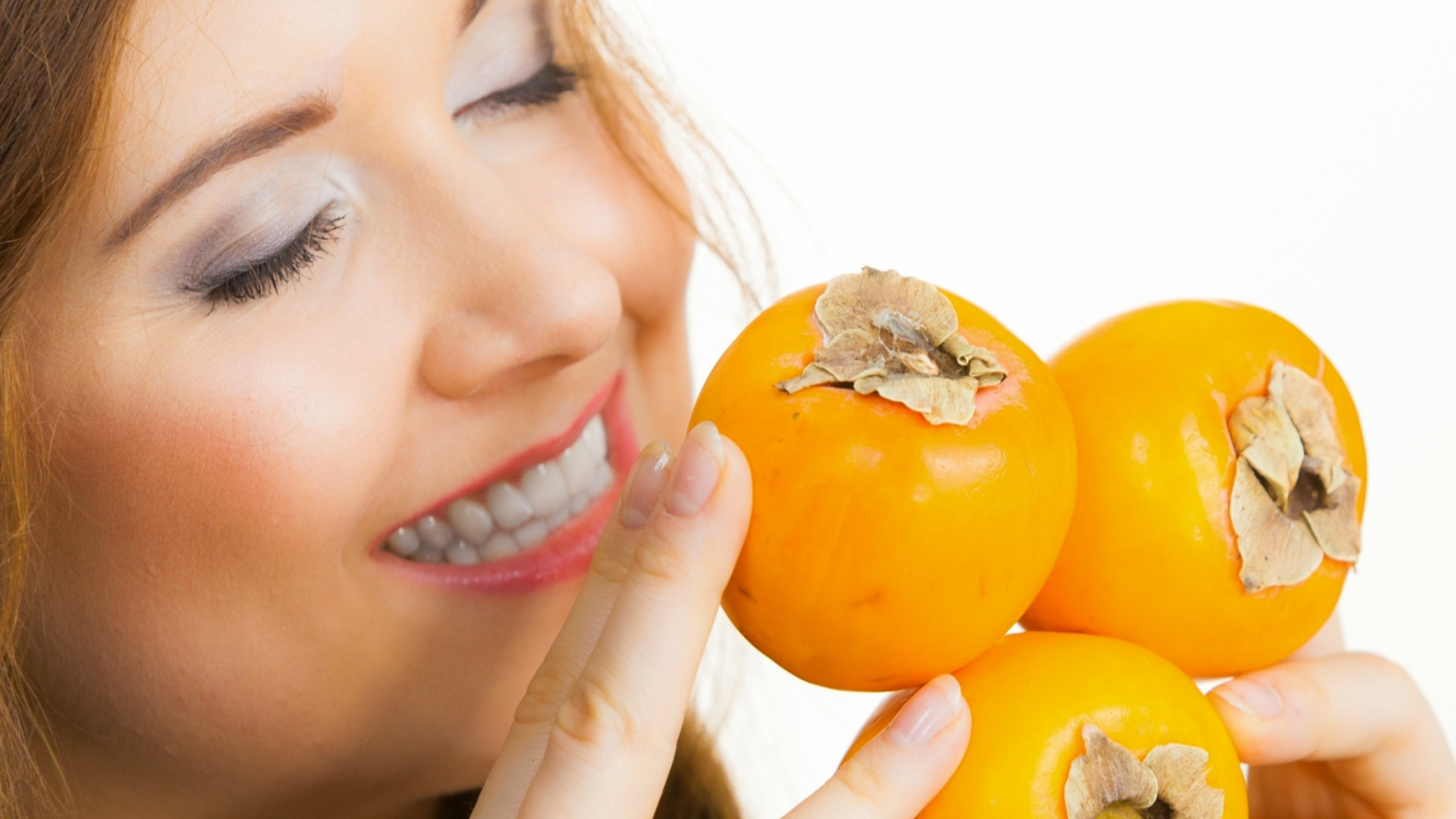 Bette Midler Pays Tribute to ‘First Wives Club’ Costar Diane Keaton