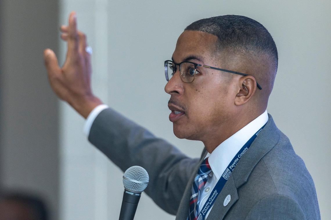 FCPS board takes no personnel action on superintendent after closed meeting<br><br>