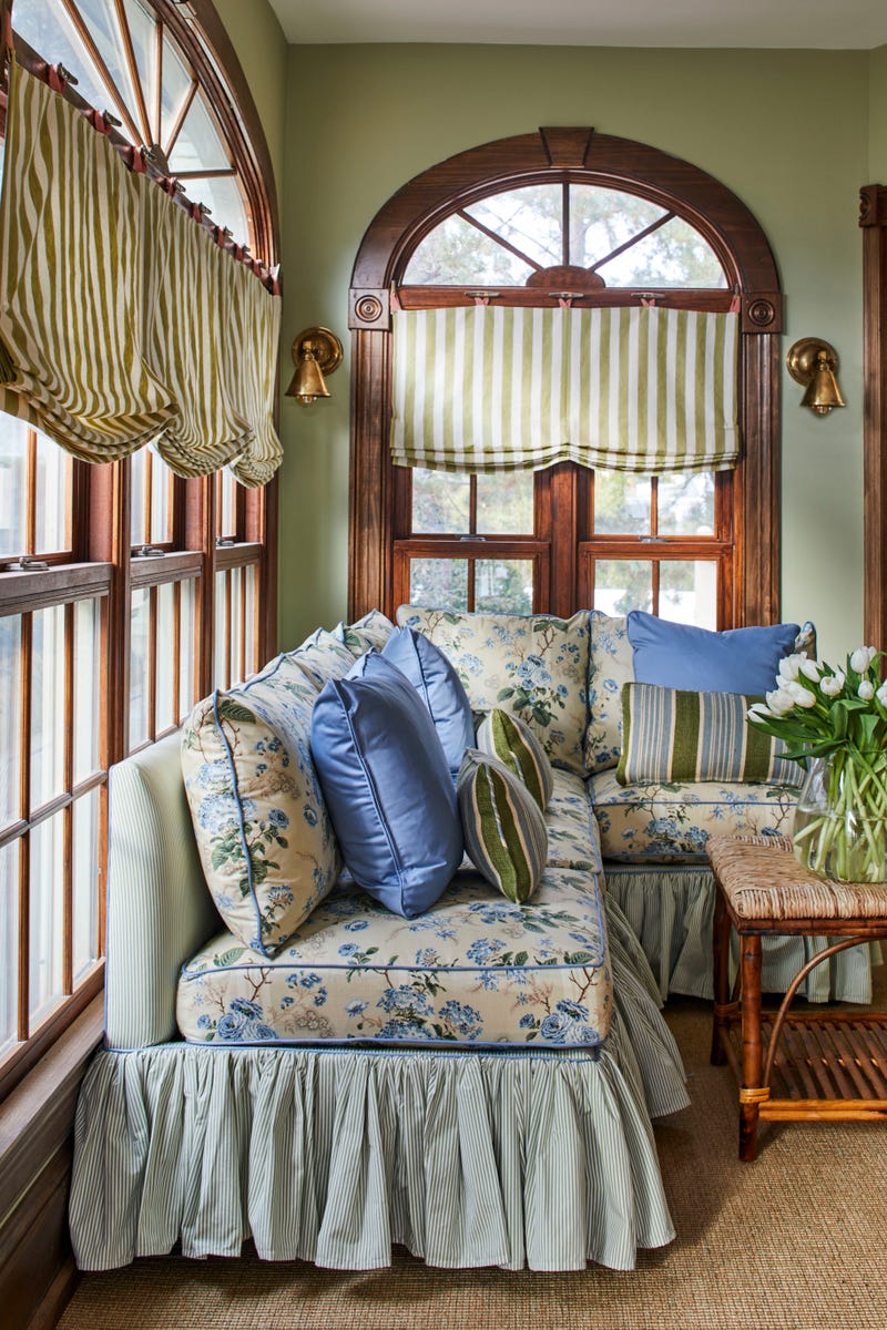 HBX_24_Tartan&Toile35238F_PC Laurey Glen.jpg