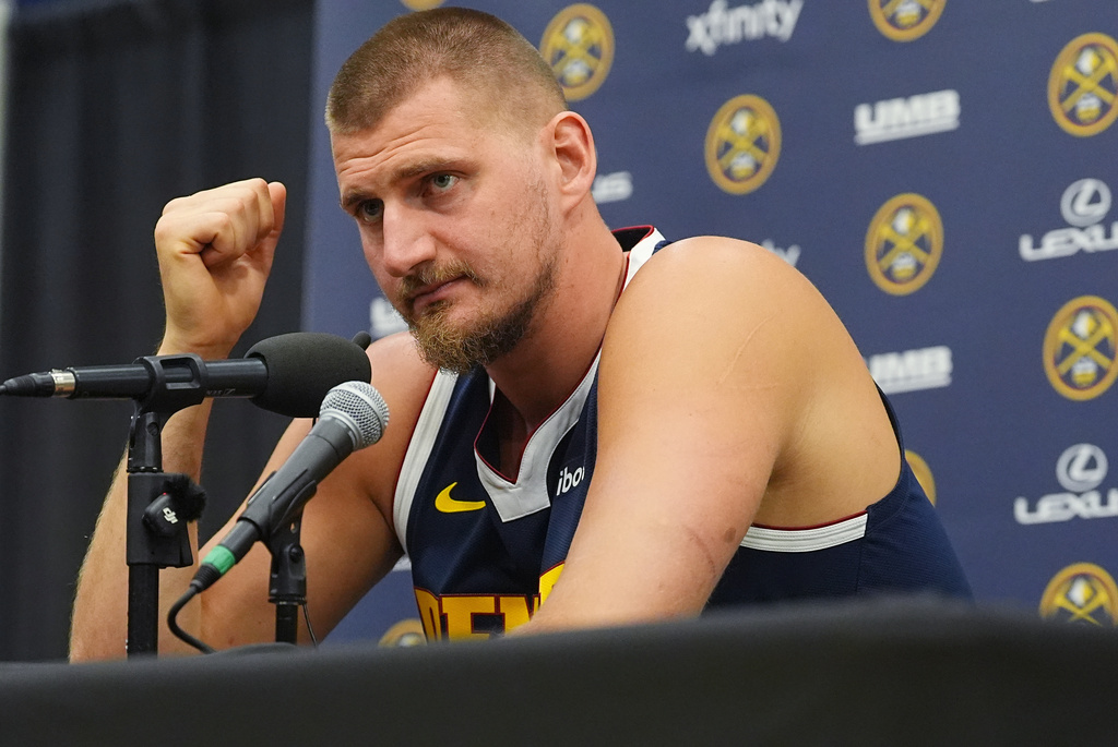 Nikola Jokic considers Nuggets a 'dark horse' despite being a top