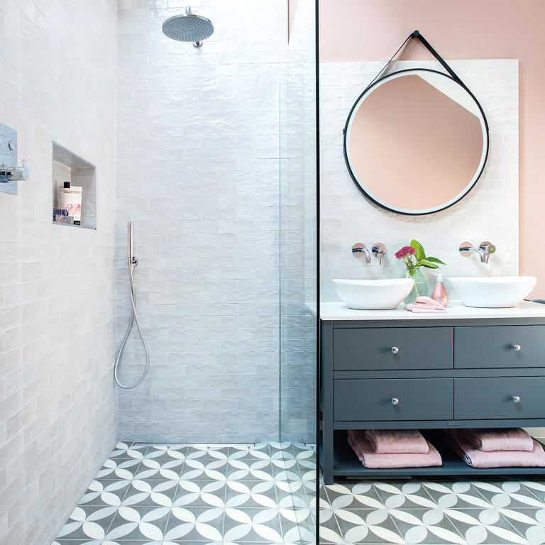How to stop condensation in a windowless bathroom once and for all ...