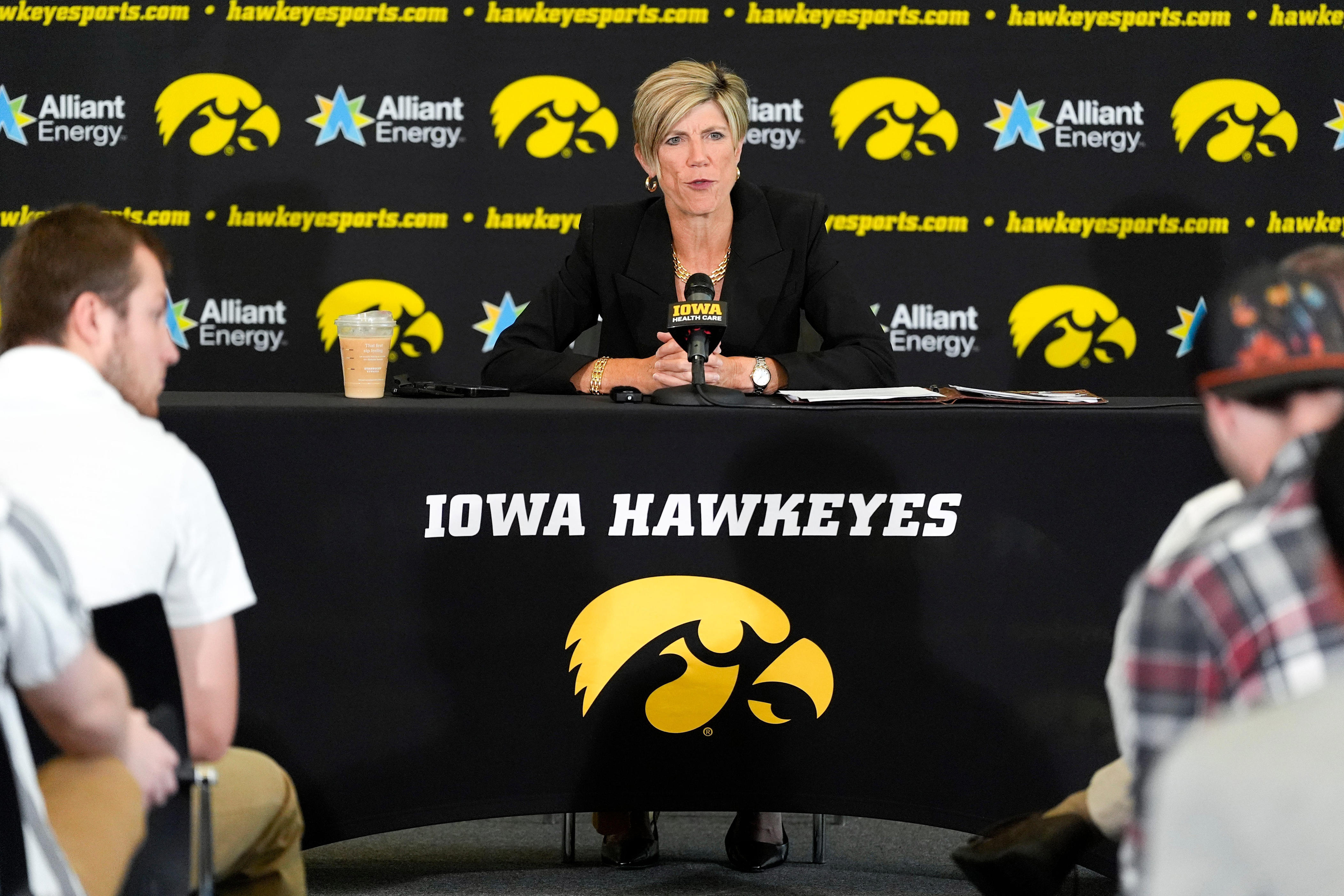 Iowa women's basketball earns spot in preseason AP Top 25 rankings