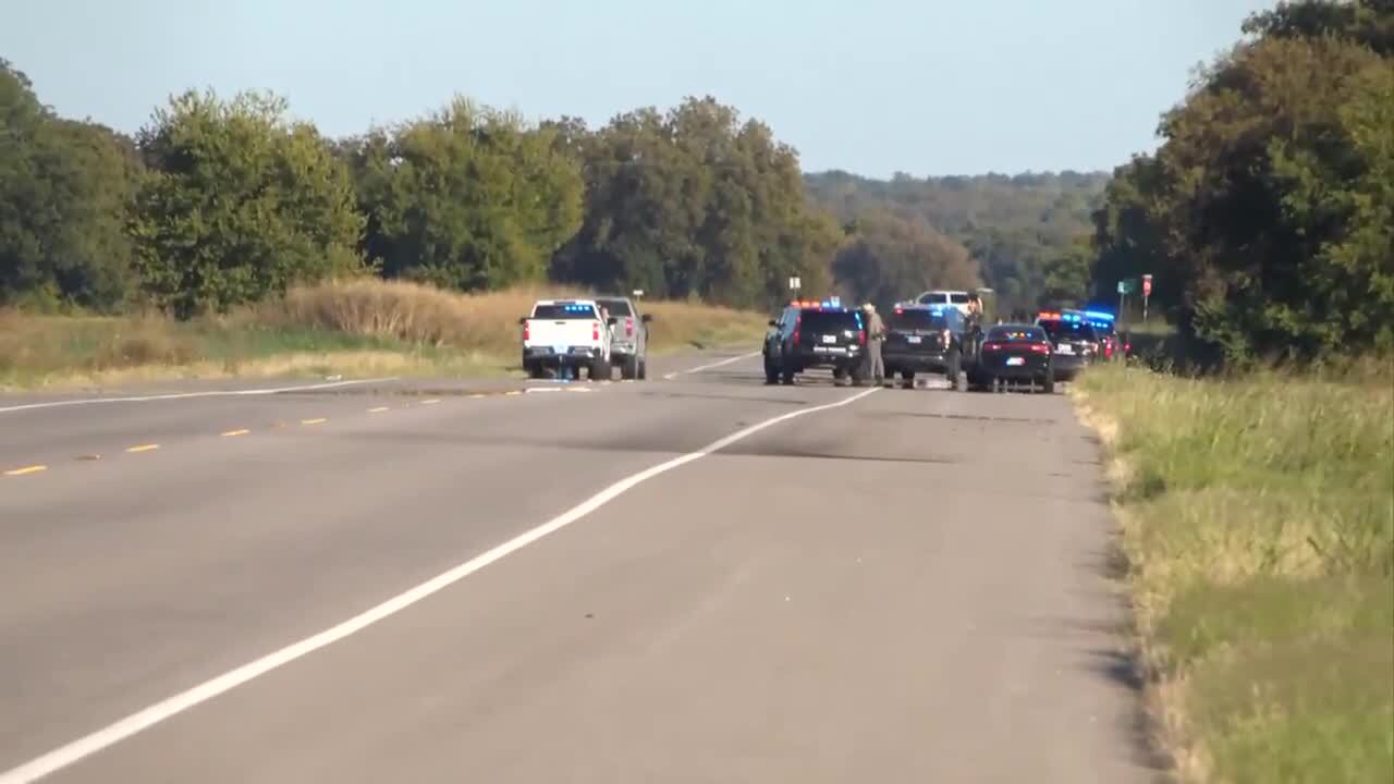 Officerinvolved shooting shuts down Highway 11 in Fannin County(00)