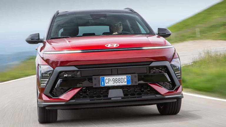 Why Do So Many Cars Have Split Headlights?