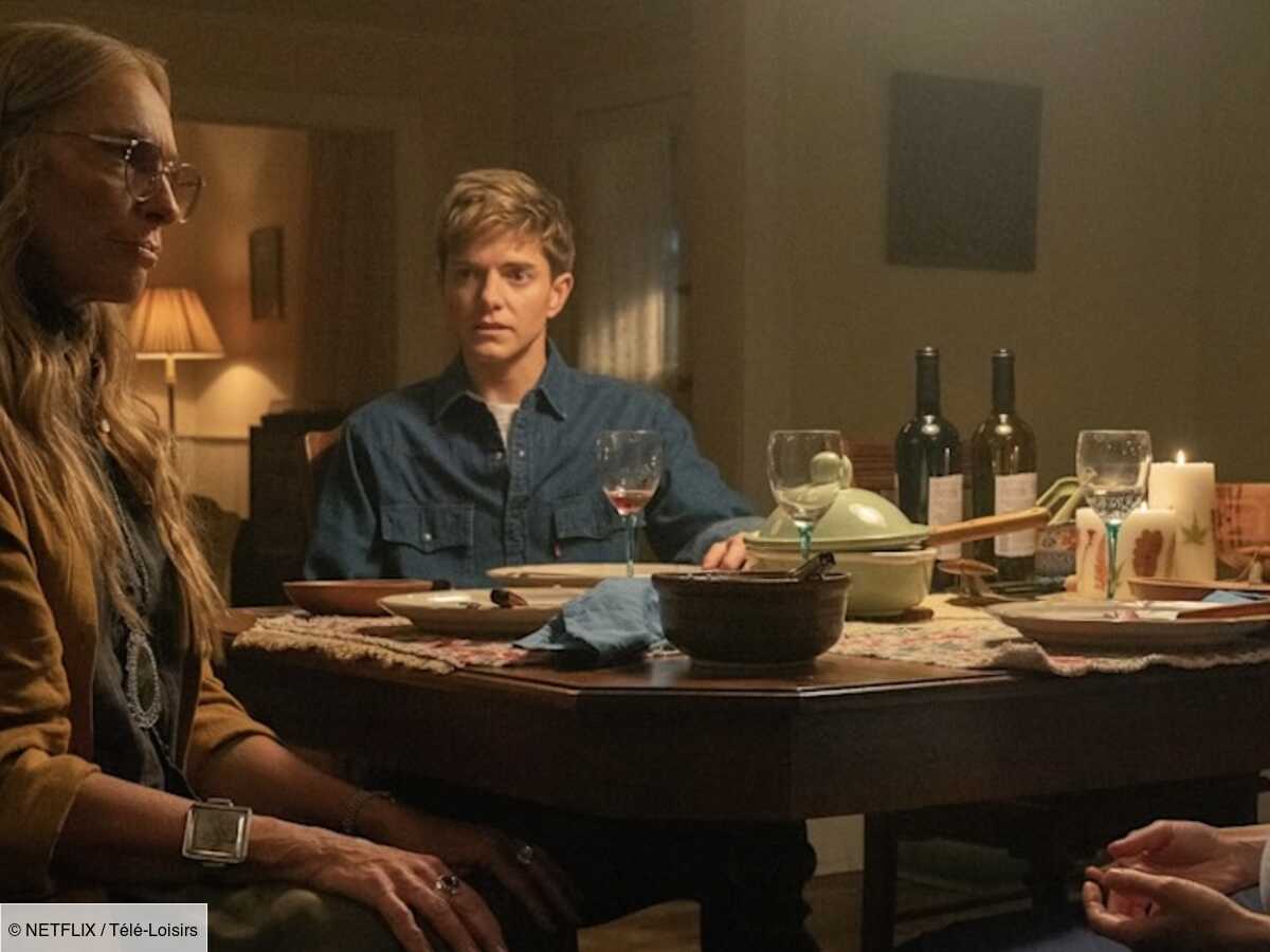 Indociles (Netflix) : Cette secte qui a inspiré le personnage d’Evelyn ...