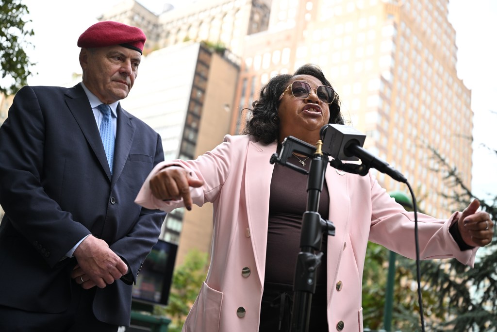 Mom of murdered Army vet backs Curtis Sliwa for NYC mayor, slams Andrew Cuomo over bail reforms: ‘He was the one who signed off’