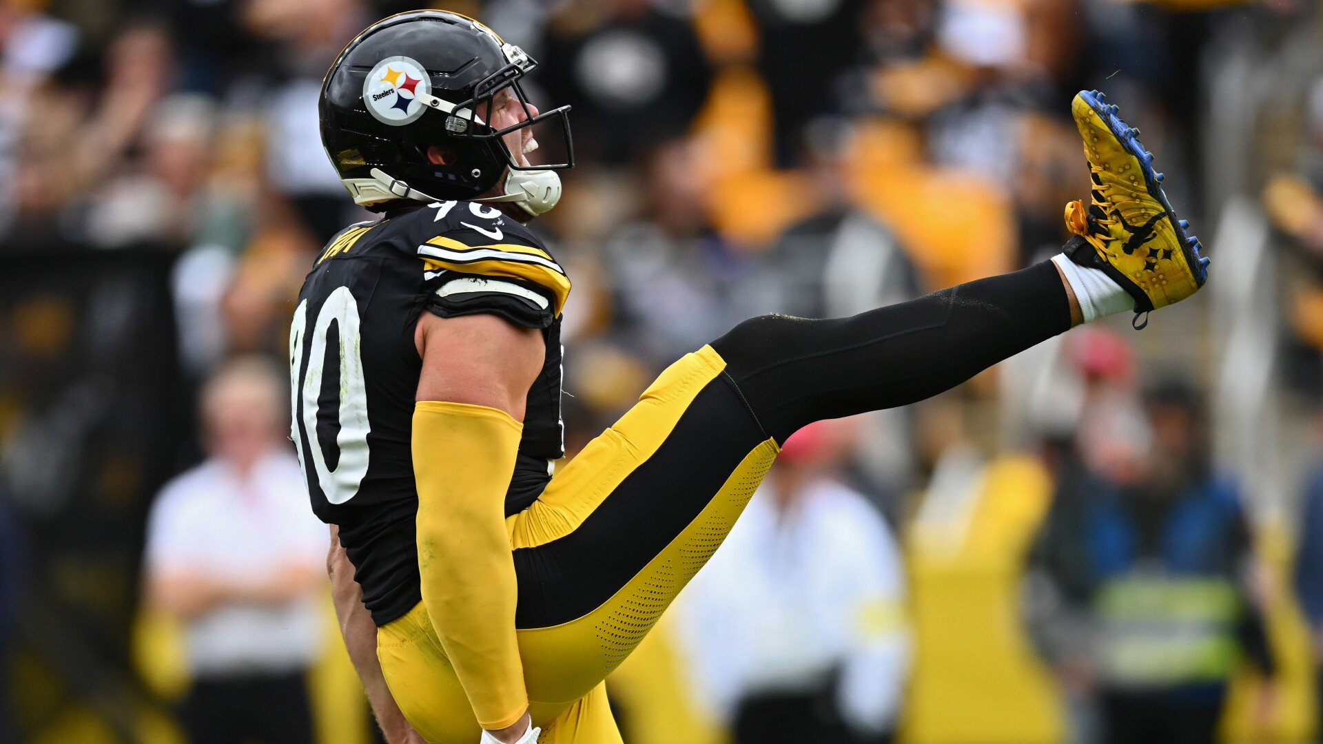 steelers-defense-is-one-game-shy-of-a-franchise-record-run-of-sacks